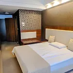 فندق Zamek Centrum 4*