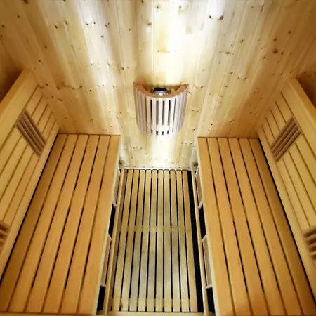 Zamek Centrum Hotell 4*