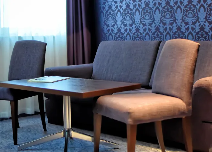 Zamek Centrum Hotel 4*