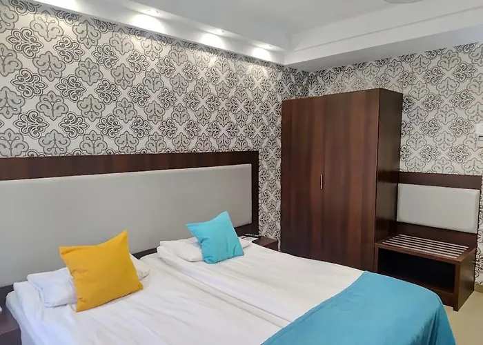 Hotel Zamek Centrum 4*